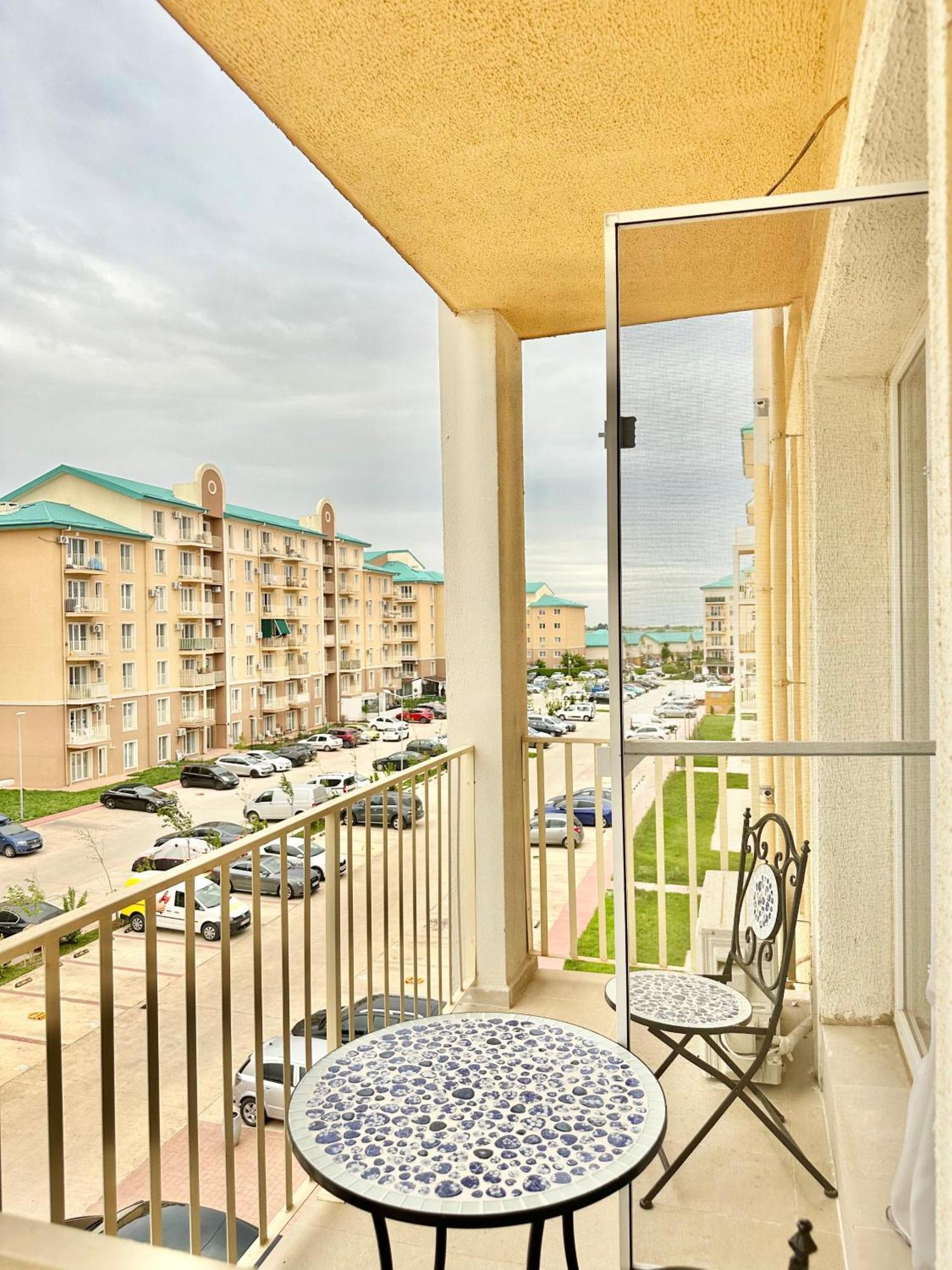 Double Studio A306 Stayinn By Cosmopolis Stefanestii de Jos Exterior foto